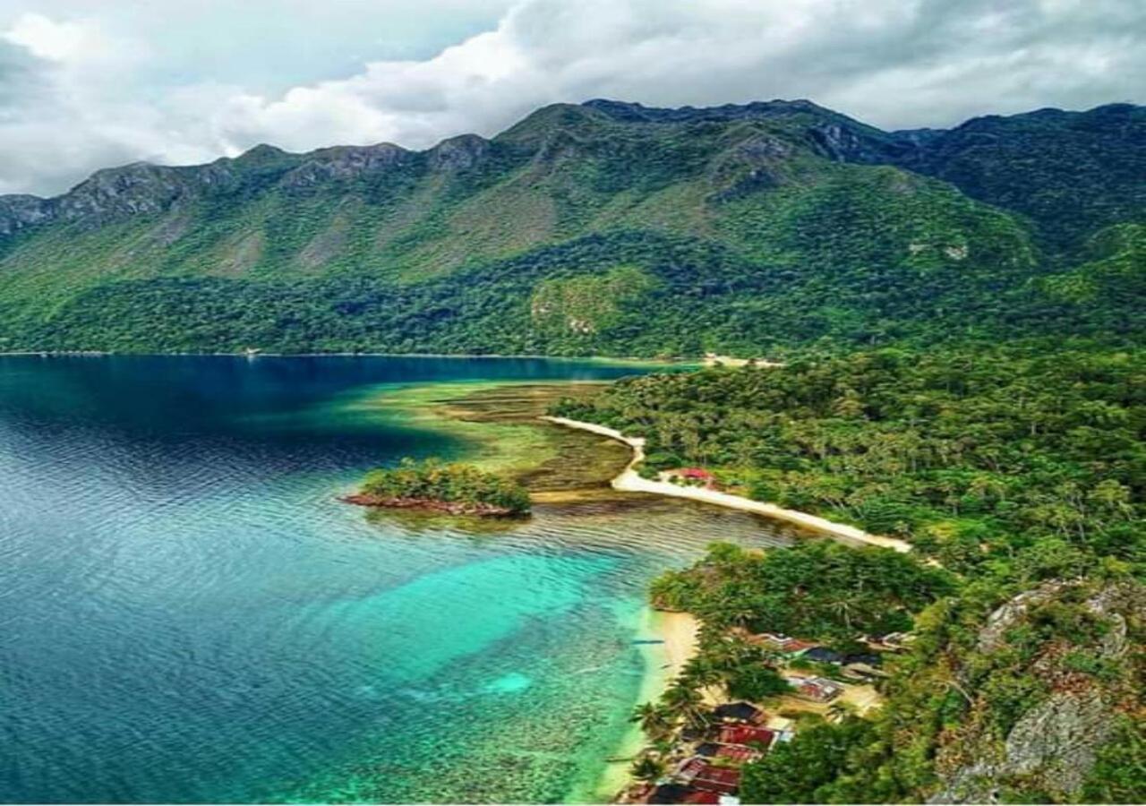 Nusa Nalan Beach Resort Rumah Olat Eksteriør billede